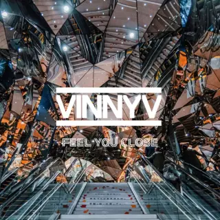 Feel You Close (Radio Edit) by Vinny V cover art